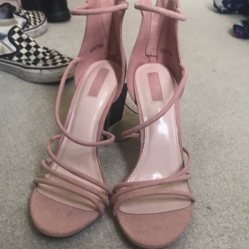NWT! nude strappy heels